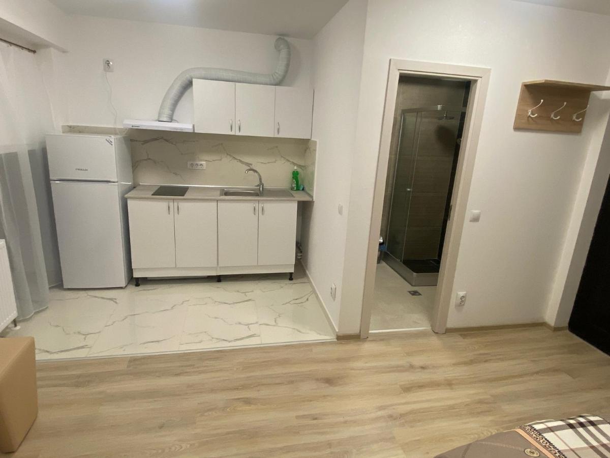Rez Suites Ясси Екстер'єр фото